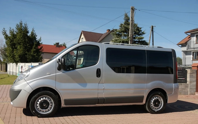 Renault Trafic cena 50500 przebieg: 224000, rok produkcji 2010 z Włodawa małe 631